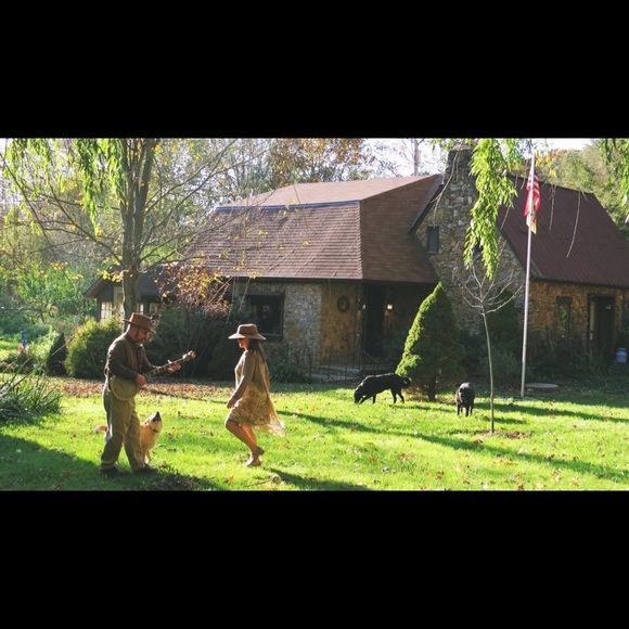 Meet your Posher, Bethany - Picture 4 of 4